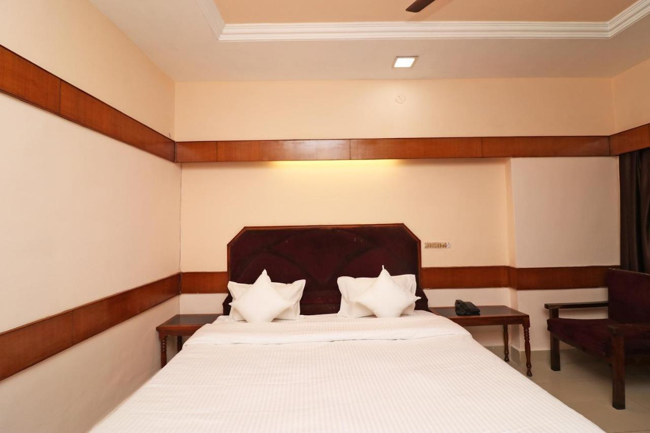 Spot On 37002 Hotel Natraj Bilaspur  Exterior photo