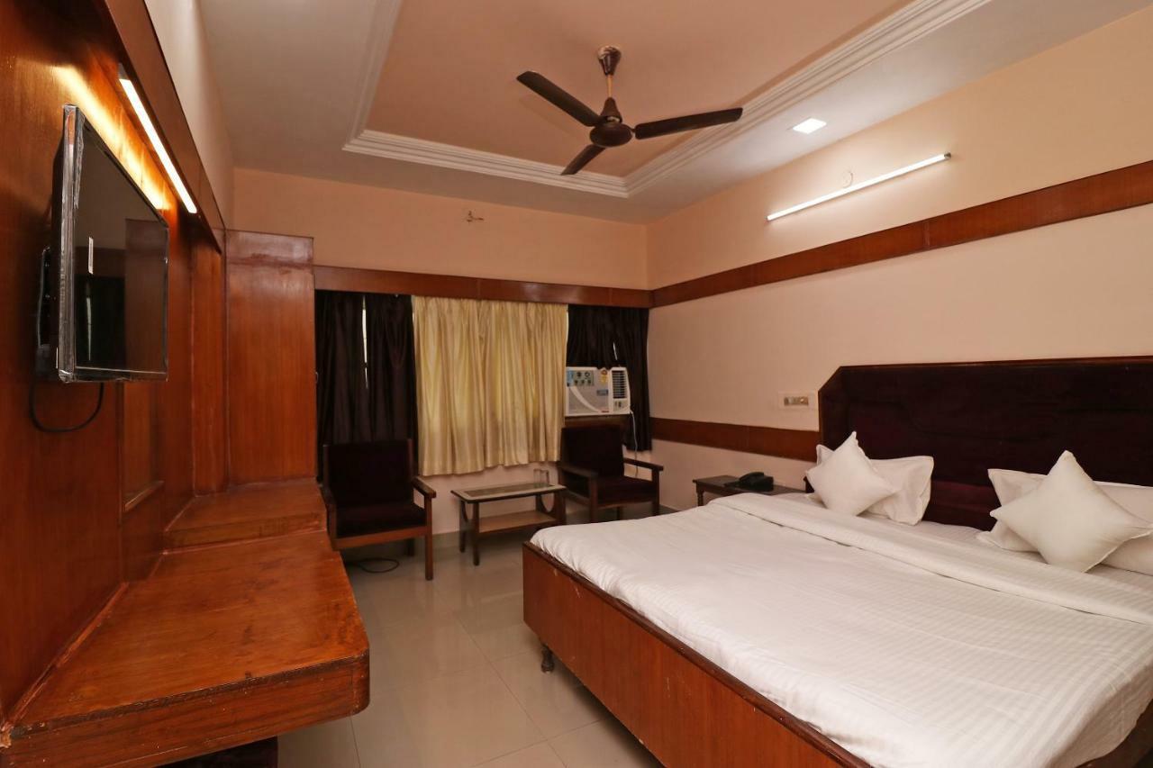 Spot On 37002 Hotel Natraj Bilaspur  Exterior photo