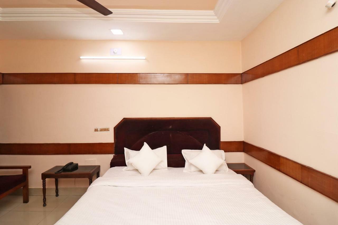 Spot On 37002 Hotel Natraj Bilaspur  Exterior photo